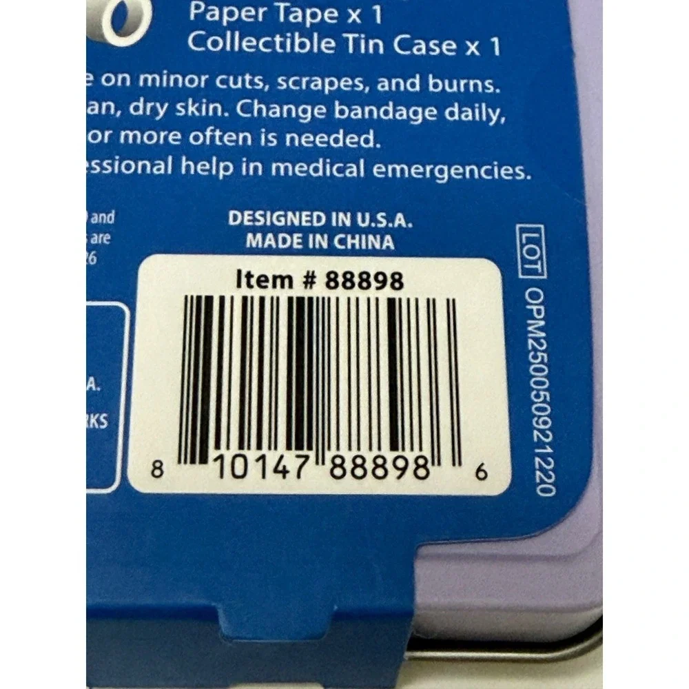 Littlest Pet Shop On-The-Go First Aid Kit 21pc Smart Care Collectible Tin 88898